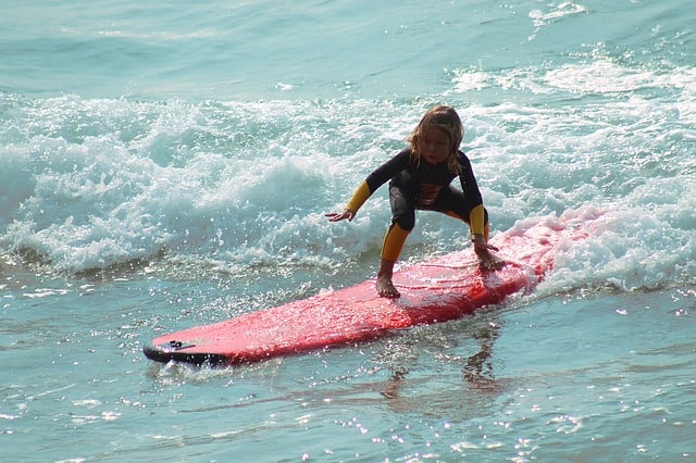 Best kids surfboards guide
