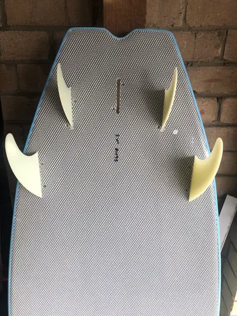 sanctum surfboards review fin setup