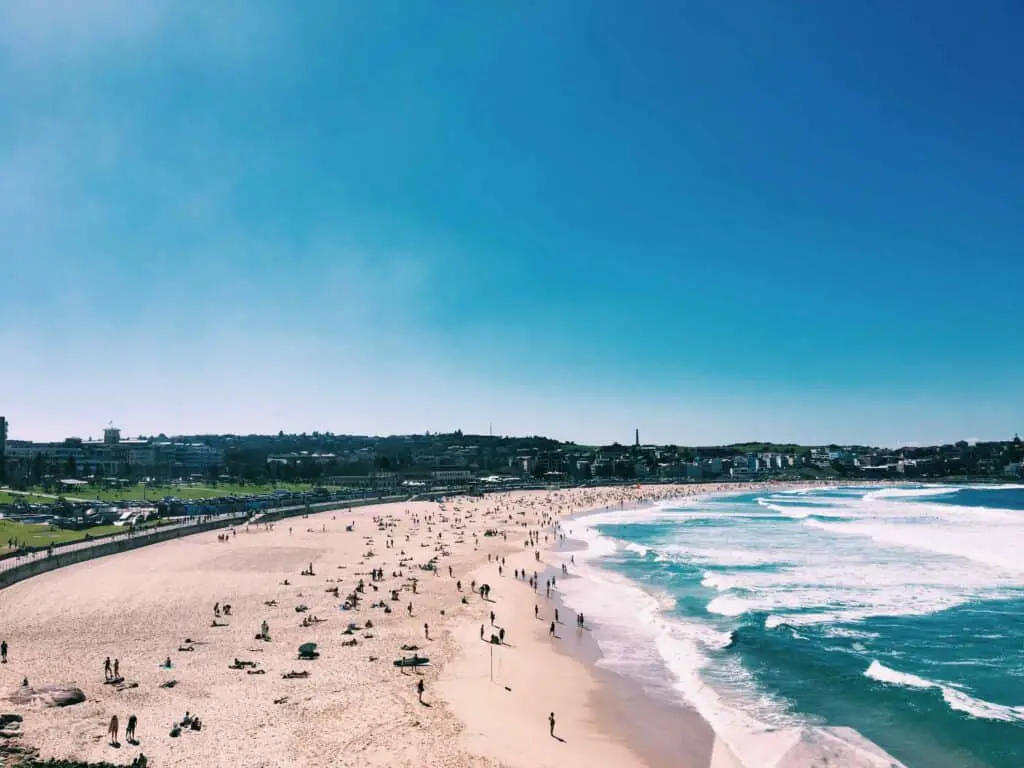 best places to learn to surf in australia - bondi beach