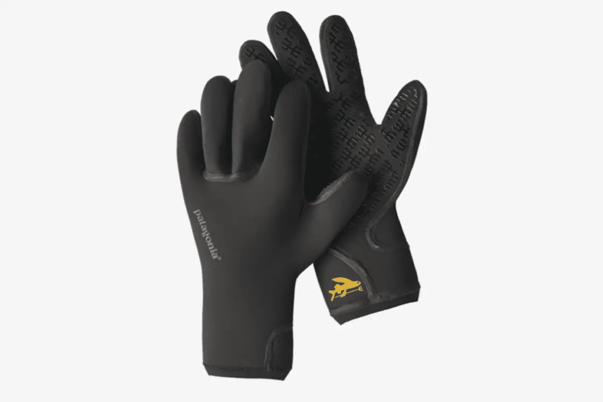 Best Surfing Gloves Our 7 Top Picks + FAQs for 2023
